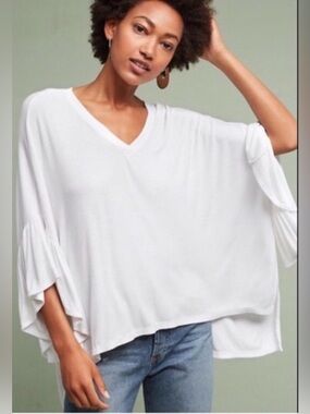 Anthropologie Akemi + Kin White Oversized Ruffle Bell Sleeve Poncho Top XS/S